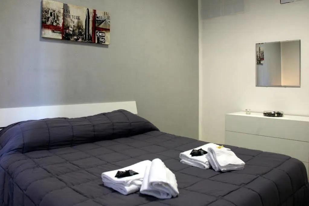 فندق مبيت وإفطار B&B Al Centro Di Palermo 2.0 إيطاليا